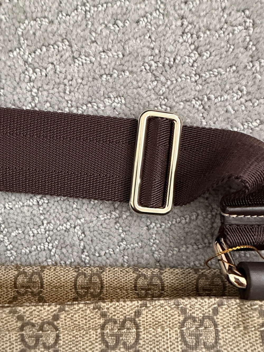 Gucci Beige/Brown GG Canvas Messenger Bag - Picture 4 of 11